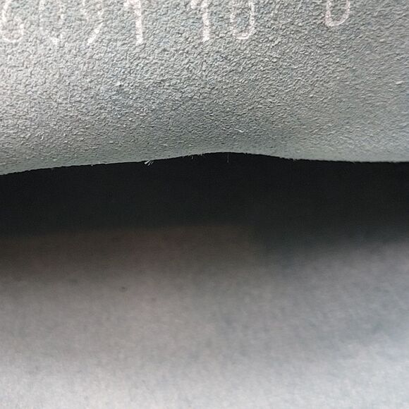 Gucci Mens Lace Up Sneaker Size 10 WHT Gray Suede White Leather 111 6091 - Picture 8 of 10